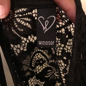 Windsor Lace Maxi Dress